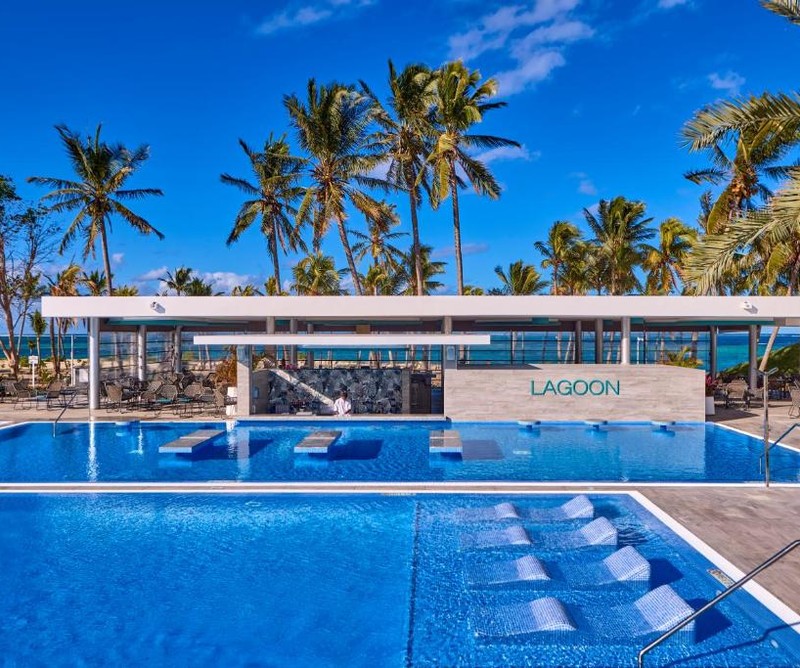 Piscina del Hotel Riu Turquoise